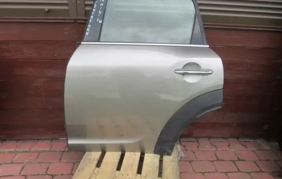 Mini Cooper Countryman R60 Rear door
