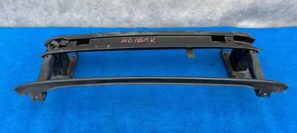 Volkswagen Polo VI Front bumper cross member 2G0807651
