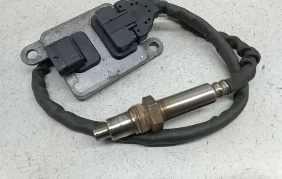 Mercedes-Benz GLC X253 C253 Lambda probe sensor A0009058511 0009058511