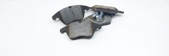 Volkswagen Touran I Brake pads (front) 