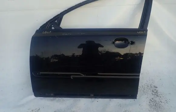 Volvo V50 Front door