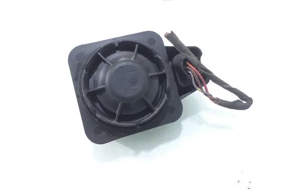Skoda Octavia Mk3 (5E) Alarm system siren 5Q0951605
