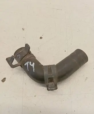 Volkswagen Transporter - Caravelle T4 Engine coolant pipe/hose 04121060