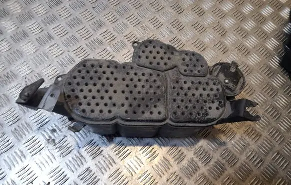 Audi A6 S6 C7 4G Active carbon filter fuel vapour canister 8K0201801C 8K0906253A