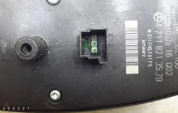 Mercedes-Benz E W211 Electric window control switch A2118213579 26100516002 SWE502160