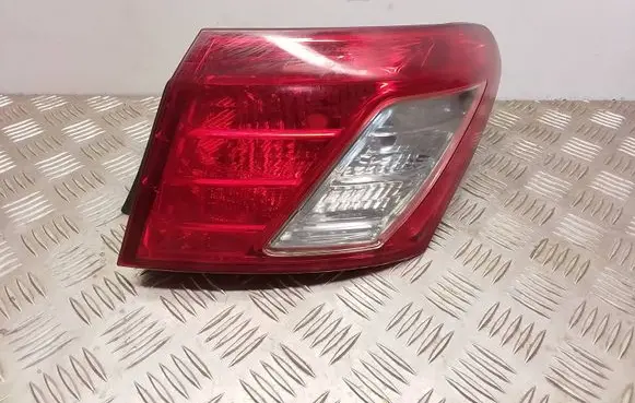 Lexus ES 250 - 300 - 330 Rear/tail lights 33113