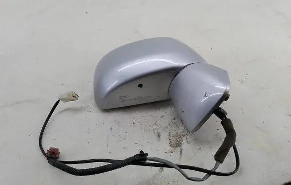 Front door electric wing mirror