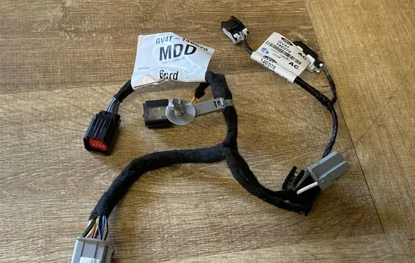 Ford Kuga II Other center console (tunnel) element GV4T14B079 A00000000 13186502000