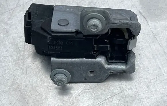 Mercedes-Benz Sprinter W907 W910 Tailgate/trunk/boot lock/catch/latch A9107400000