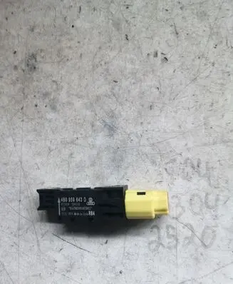 Audi A3 S3 A3 Sportback 8P Airbag deployment crash/impact sensor 4B0959643D 022419 100110