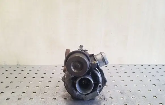 Audi A2 Turbo 045145701 701729