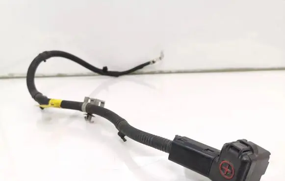 KIA Soul Positive cable (battery) 91857E4200 15013002260031