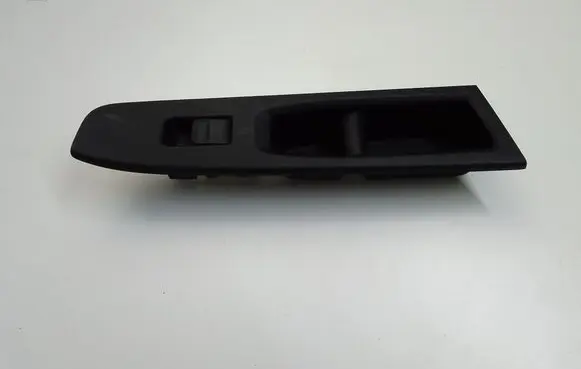 Toyota Yaris Electric window control switch