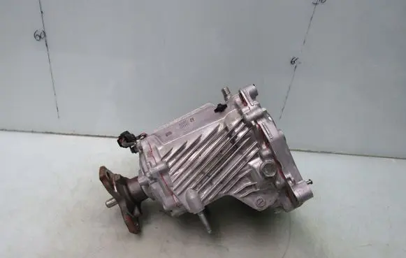 Mazda CX-60 Gearbox transfer box case D309110036 CX60