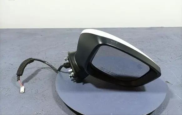Mazda 3 III Front door electric wing mirror