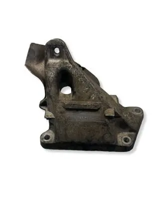 BMW 3 E90 E91 Engine mounting bracket 6765004 168110