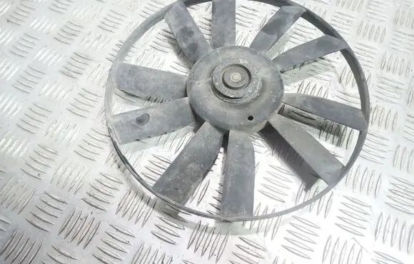 Volkswagen PASSAT B3 Viscous fan 357119113 08179324