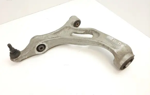 Volkswagen Touareg II Front lower control arm/wishbone XKBJ55