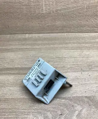 BMW 5 E39 Yaw turn rate sensor 8386932 55892110