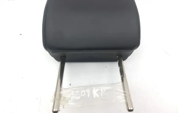 Mazda 6 Front seat headrest 
