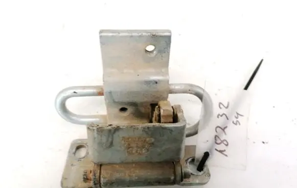 Audi A6 S6 C4 4A Rear door lower hinge
