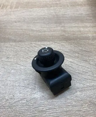 Ford Mondeo Mk III Wing mirror switch 93BG17B676BB