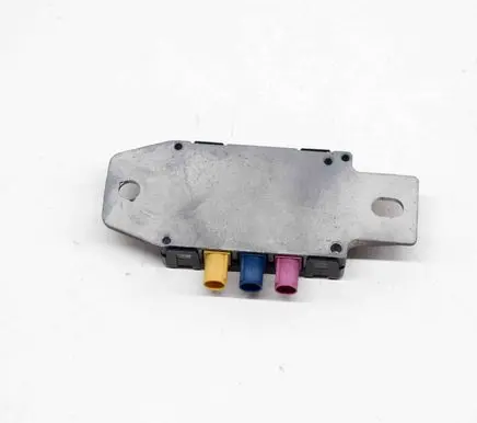 Jaguar E-Pace Aerial antenna amplifier DPLA19C097BA