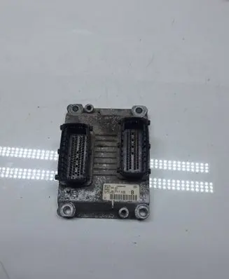 Fiat Stilo Engine control unit/module 1039S04981 0261208204