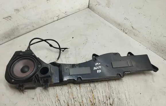 Audi A6 S6 C4 4A Front door speaker 2752510301