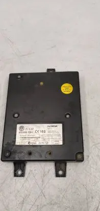 Volkswagen PASSAT B6 Phone control unit/module 3C0035729E 00102FE84675 052759093744659