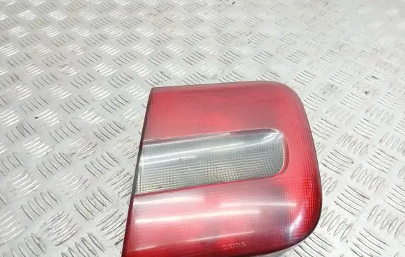 Volvo S70 V70 V70 XC Tailgate rear/tail lights 9157009