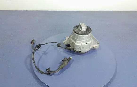 Mercedes-Benz AMG GT R190 C190 Engine mount vacuum valve 