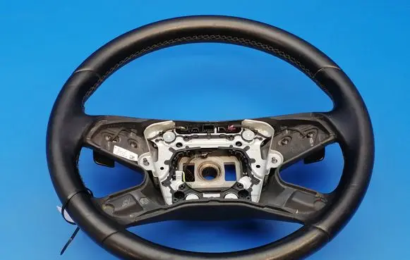 Mercedes-Benz E W212 Steering wheel A2124600403