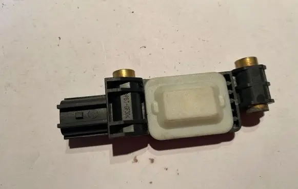 Audi A4 S4 B7 8E 8H Airbag deployment crash/impact sensor 8E0959643B