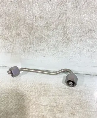BMW 3 E90 E91 Fuel injector supply line/pipe 08033