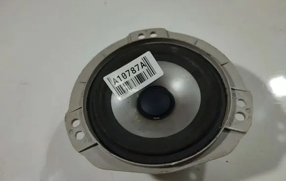 Subaru Forester SG Front door speaker 86301SA110