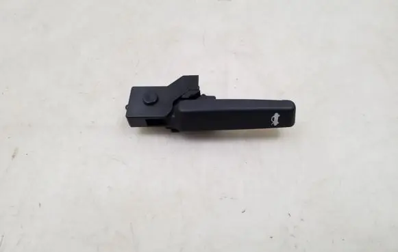 Opel Astra J Engine bonnet (hood) release handle