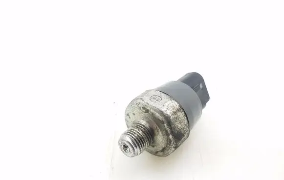 Lexus IS 220D-250-350 Sensor 8353060010
