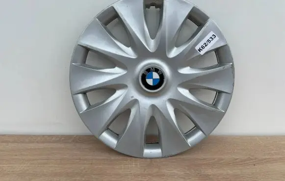 BMW 3 E90 E91 R16 wheel hub/cap/trim 679180601