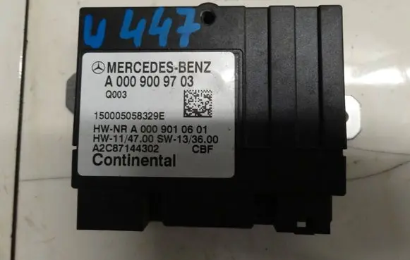 Mercedes-Benz Vito Viano W447 Other control units/modules A0009009703 A0009010601