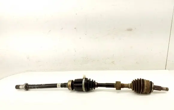 Mazda CX-30 Front driveshaft