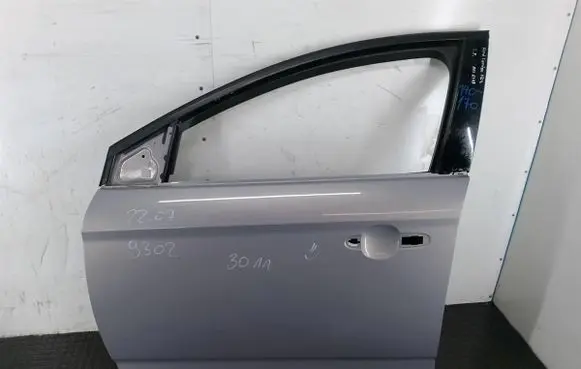 Ford Mondeo MK IV Front door