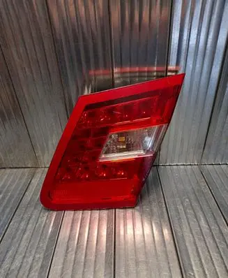 Mercedes-Benz E AMG W212 Tailgate rear/tail lights A2128200864 2128200864