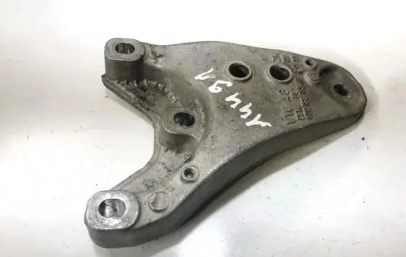 Volkswagen Cross Polo Engine mounting bracket 6q0199185ab cfw