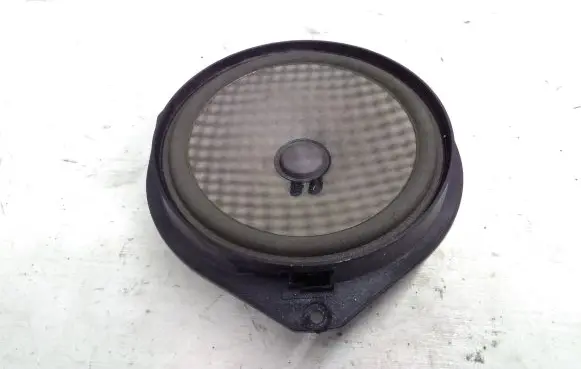 Fiat 500L Front door speaker A0121I01B A0121I02B