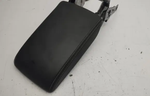 Volkswagen Arteon Armrest