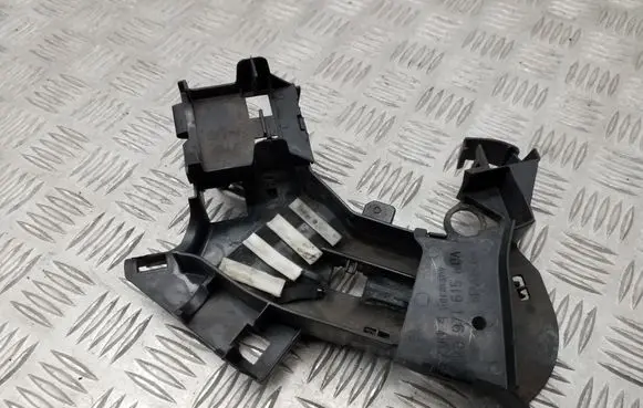 Audi A3 S3 A3 Sportback 8P Other engine bay part 1K0971615DA