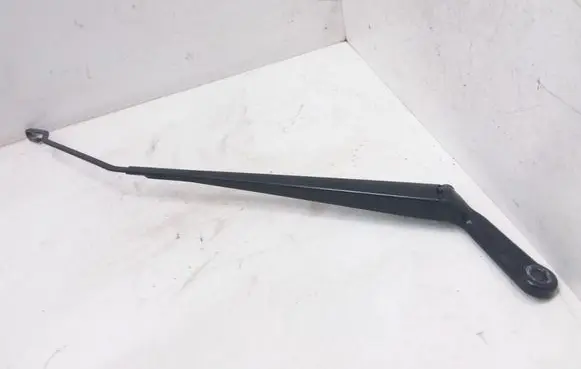Peugeot 206 Front wiper blade arm