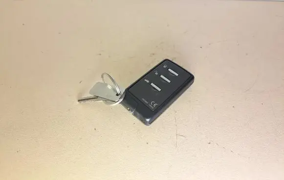 Subaru Outback Ignition key/card 14ACA