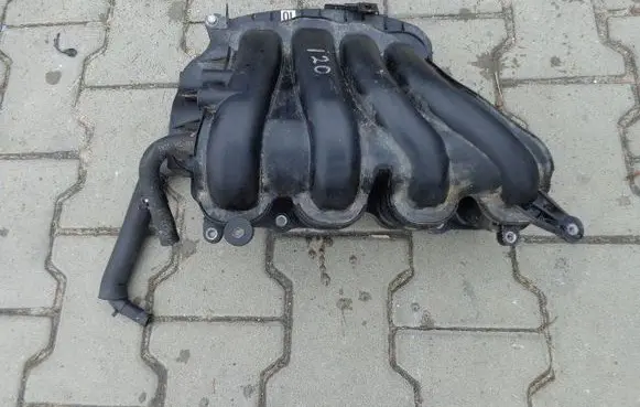 Hyundai i20 (PB PBT) Intake manifold